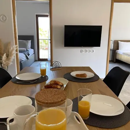 Apartment Komin Pakostane