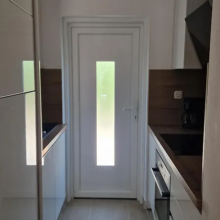 Komin Apartment