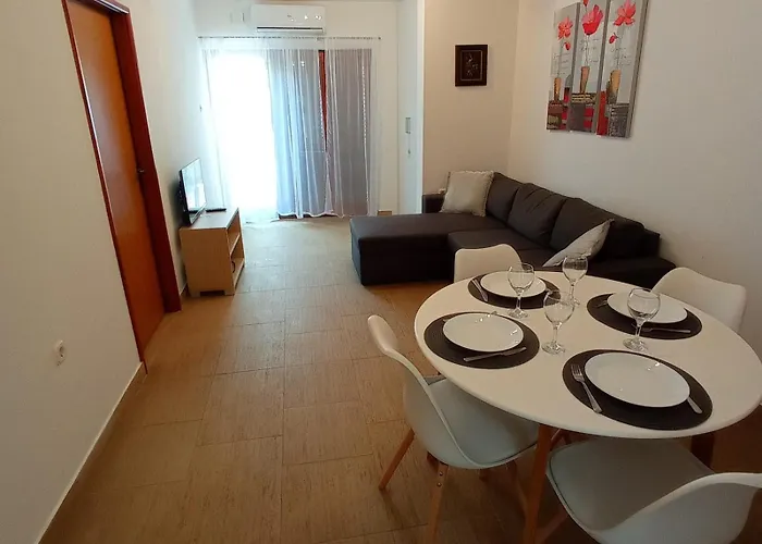 Komin * פאקוסטאן