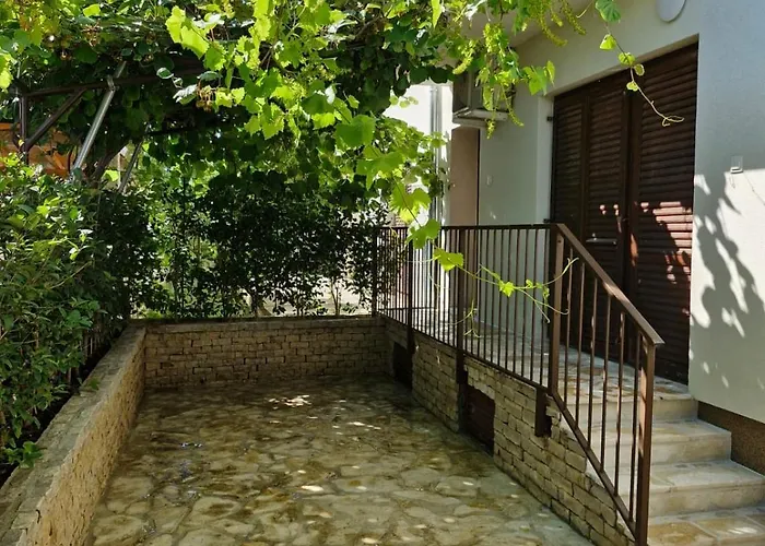 Komin דירה פאקוסטאן