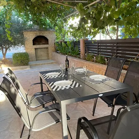 Komin Apartmán Pakoštane